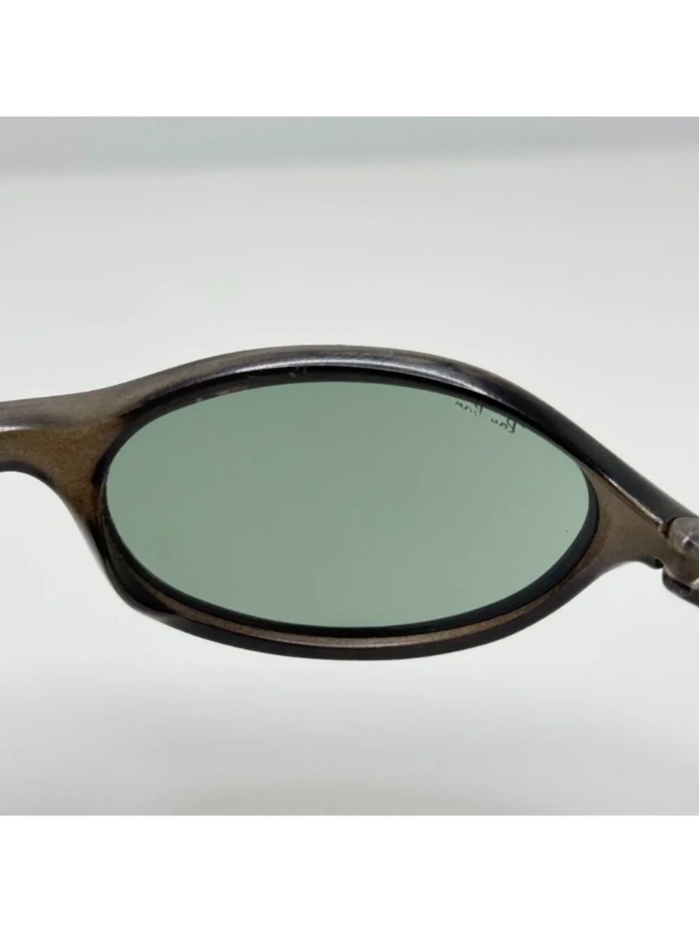 Bausch & Lomb B&L Ray Ban Sunglasses Cutters W8121